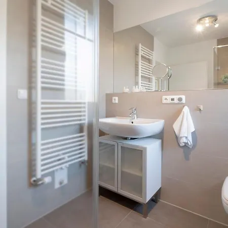 Oldenburger Strasse 28 Penthouse 7 Апартаменты *