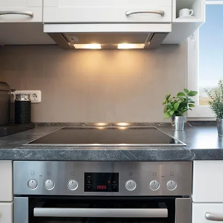 Oldenburger Strasse 28 Penthouse 7 Апартаменты *